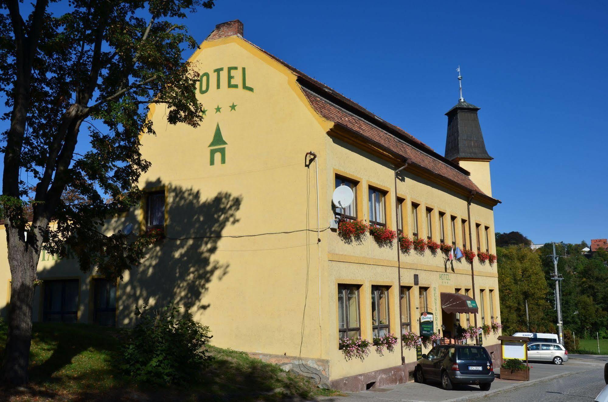 Hotel U Branky Stříbro Екстериор снимка